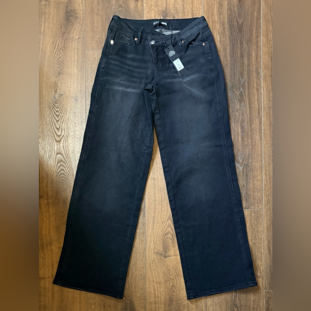 NWT Fashion Nova High-Waisted Wide Leg Black Jeans